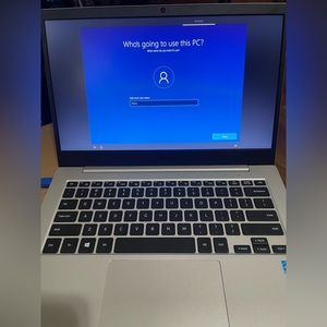 Samsung Galaxy Book Go 14.0" LED Screen Qualcomm® Snapdragon™ 7C Gen 2 Processor